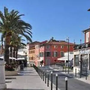  Appartement 2p Neuf Au Coeur De St Jean Cap Ferrat + Parking !